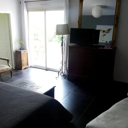 فندق مبيت وإفطار Loft Trotters 4*